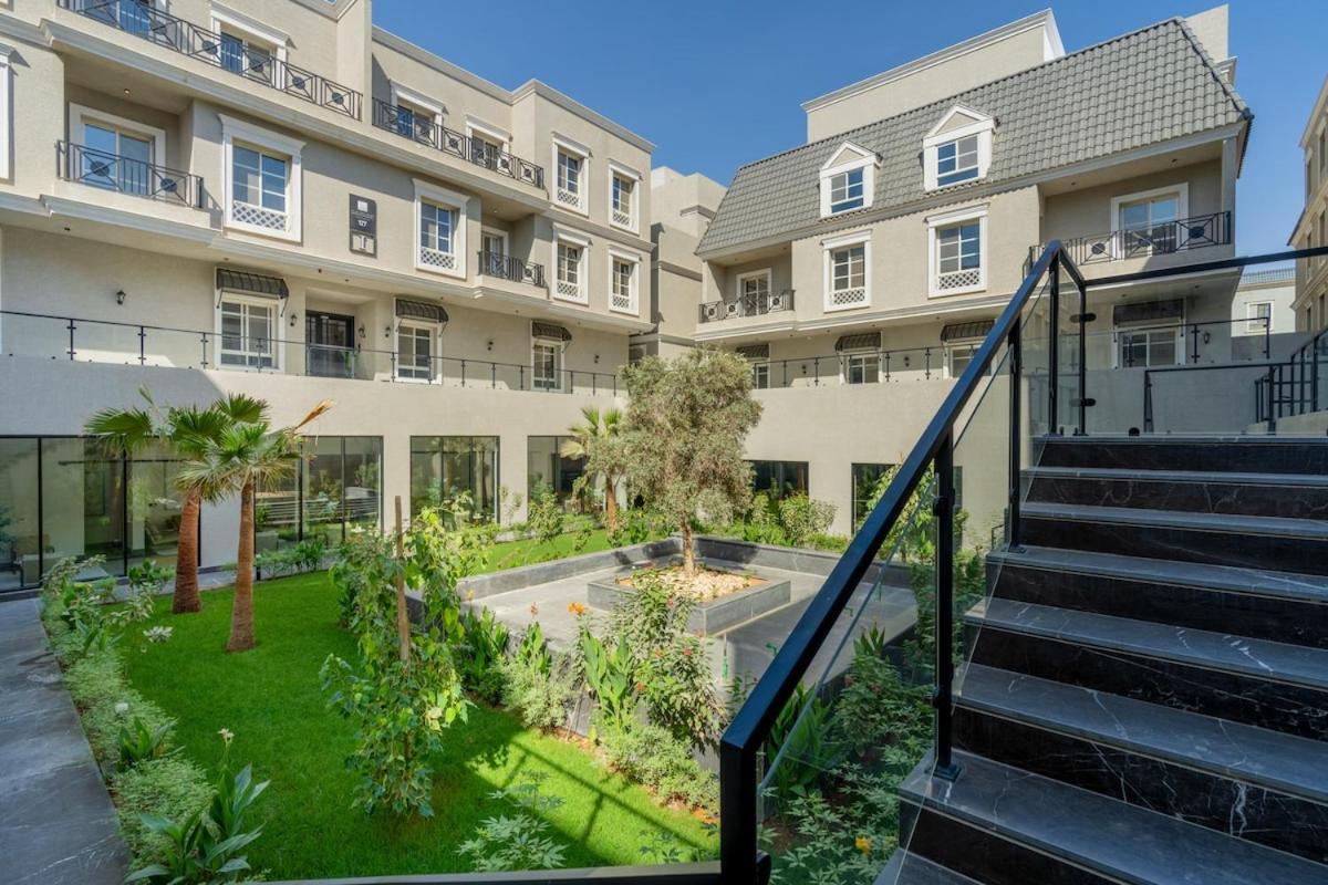 جادة حطين Blvd Apartment *